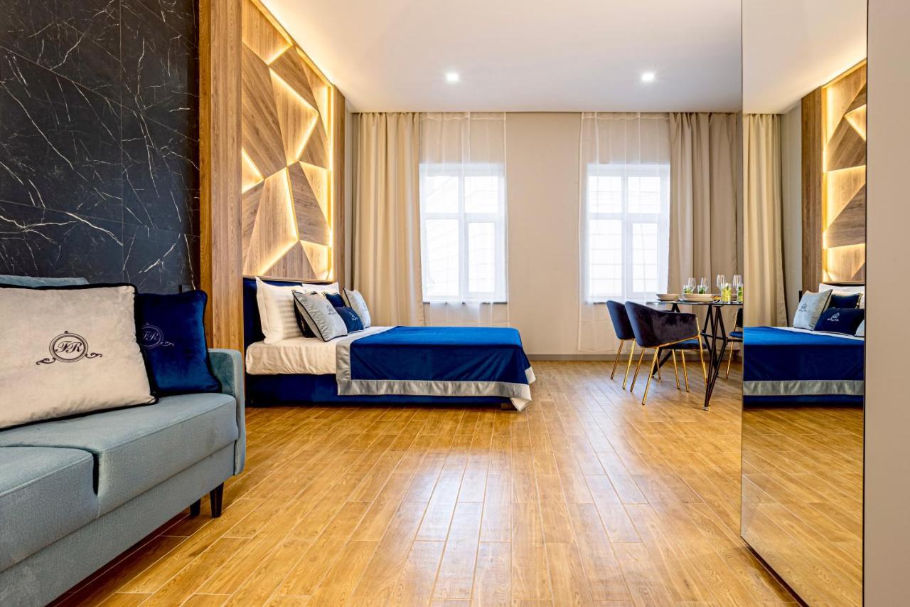Central Family Boutique Apartments 2 ลวีฟ ภายนอก รูปภาพ
